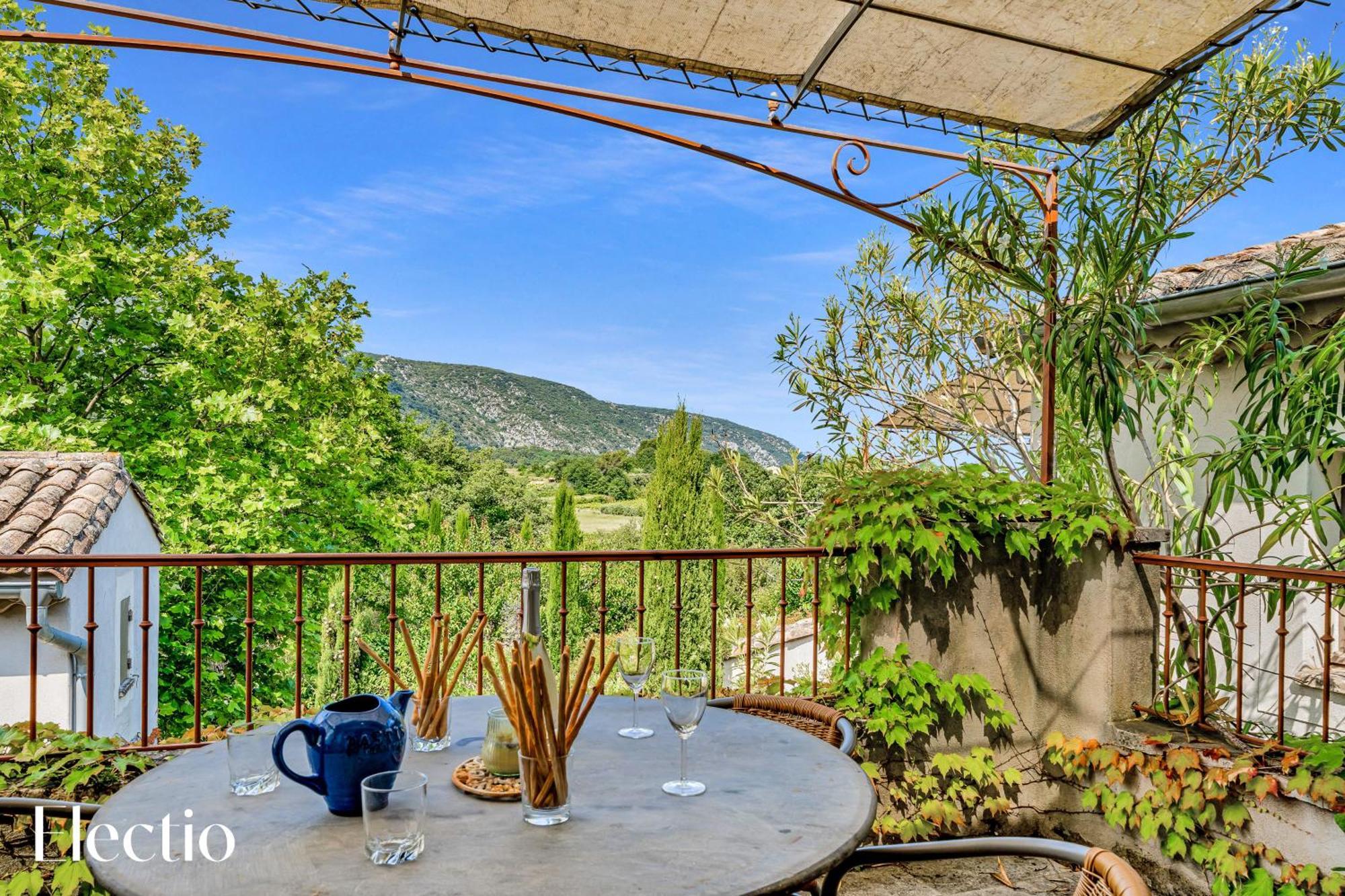 Residence Les Petitons Oppède Стая снимка