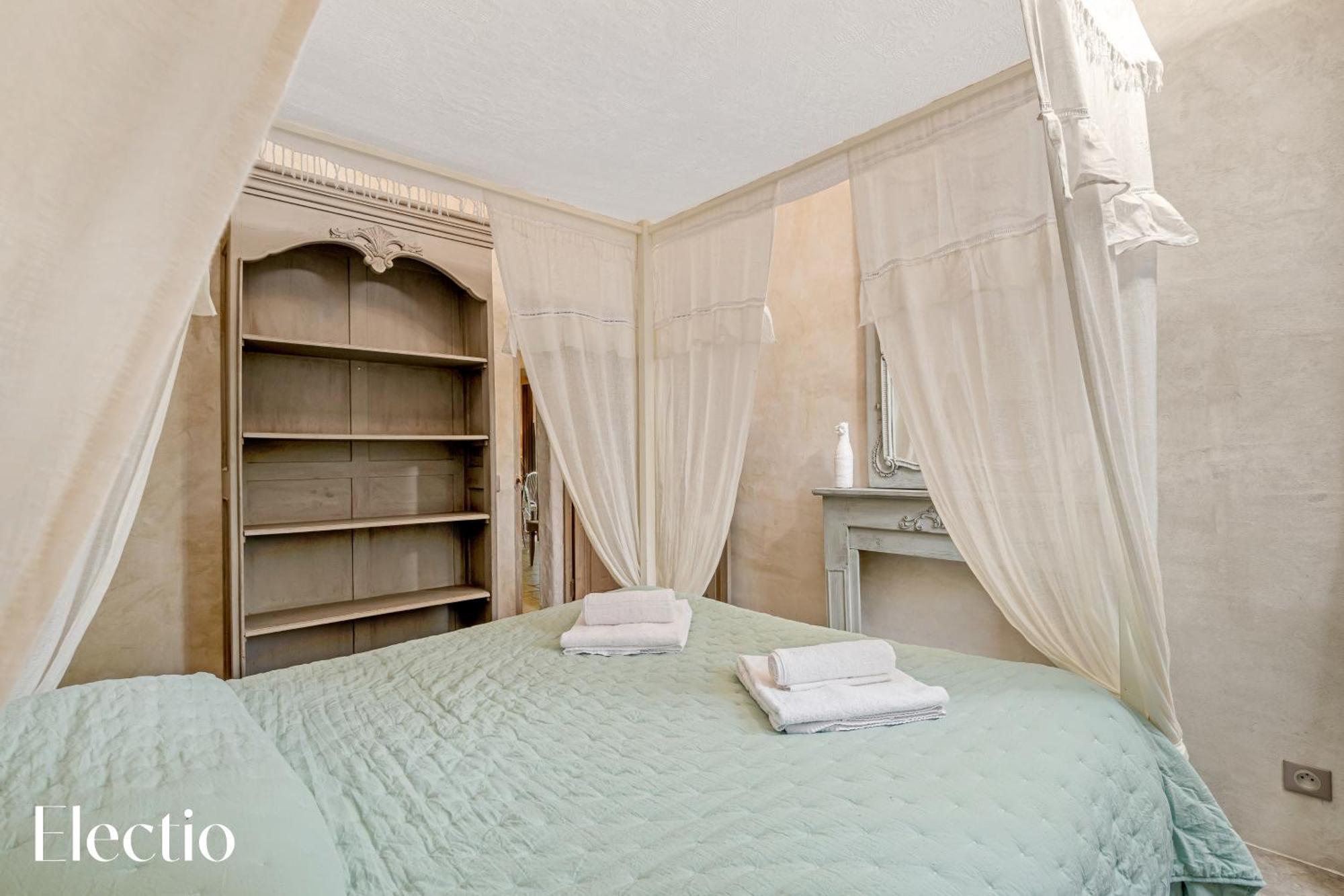 Residence Les Petitons Oppède Стая снимка