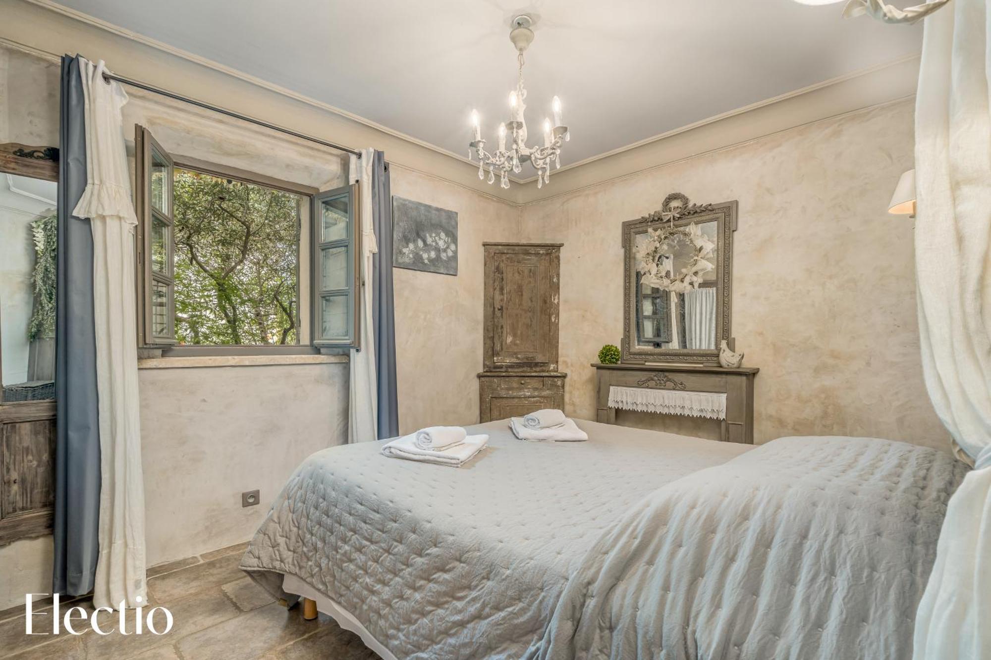 Residence Les Petitons Oppède Стая снимка